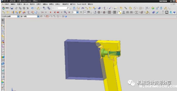 b330cee25843840b89c92ed7defb8103